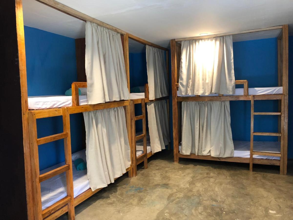 Coco Pod Siargao Hostel Генерал-Луна Экстерьер фото